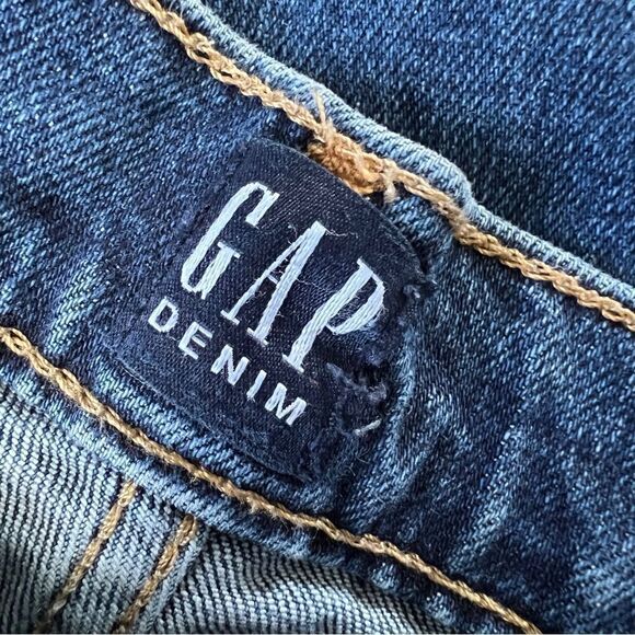 Gap denim girlfriend distressed jeans - Picture 3 of 7